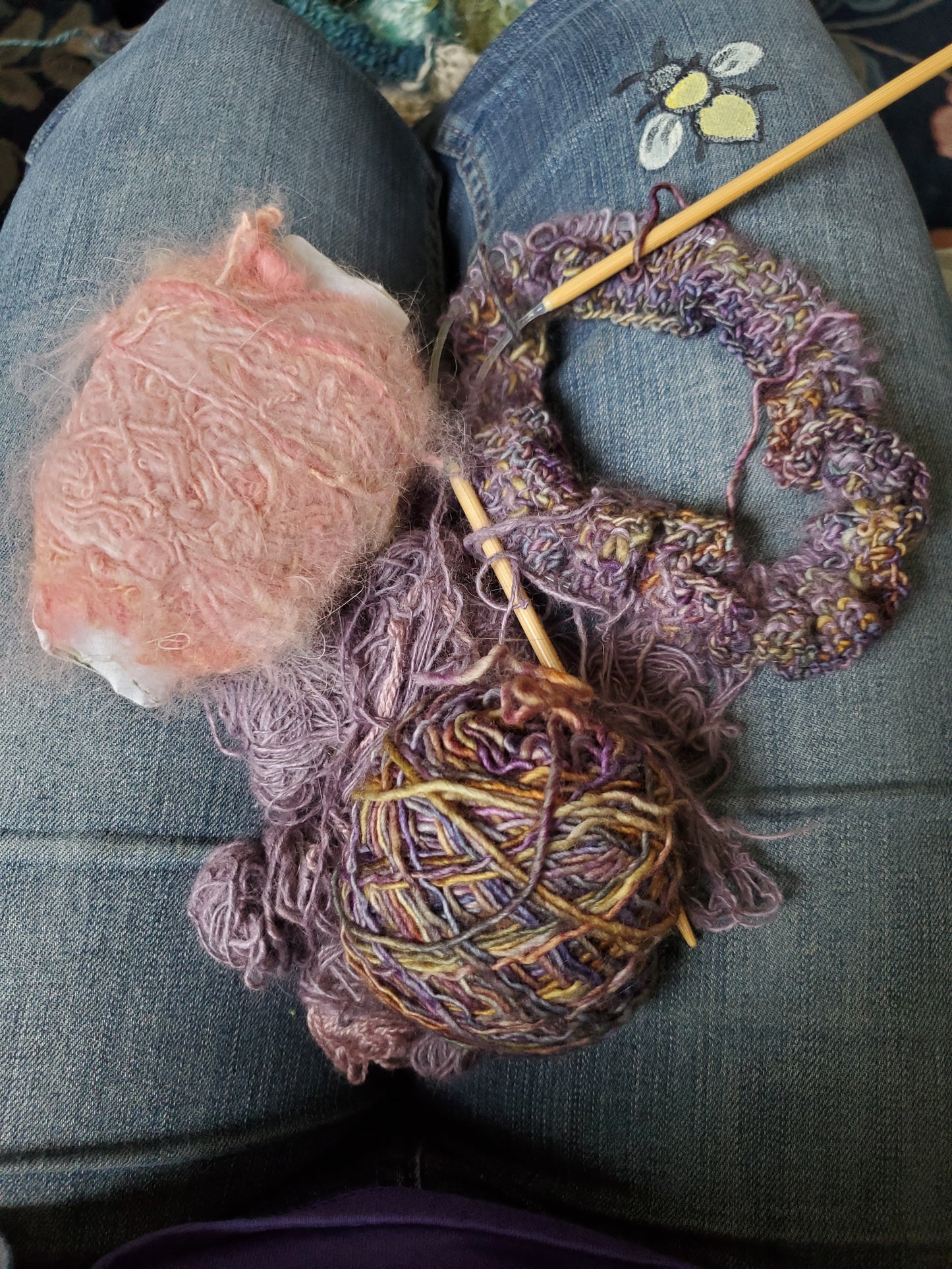 Pack your knitting guide -